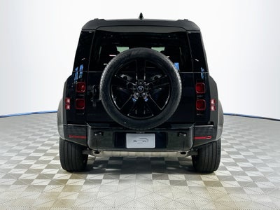 2024 Land Rover Defender 110 X-Dynamic SE