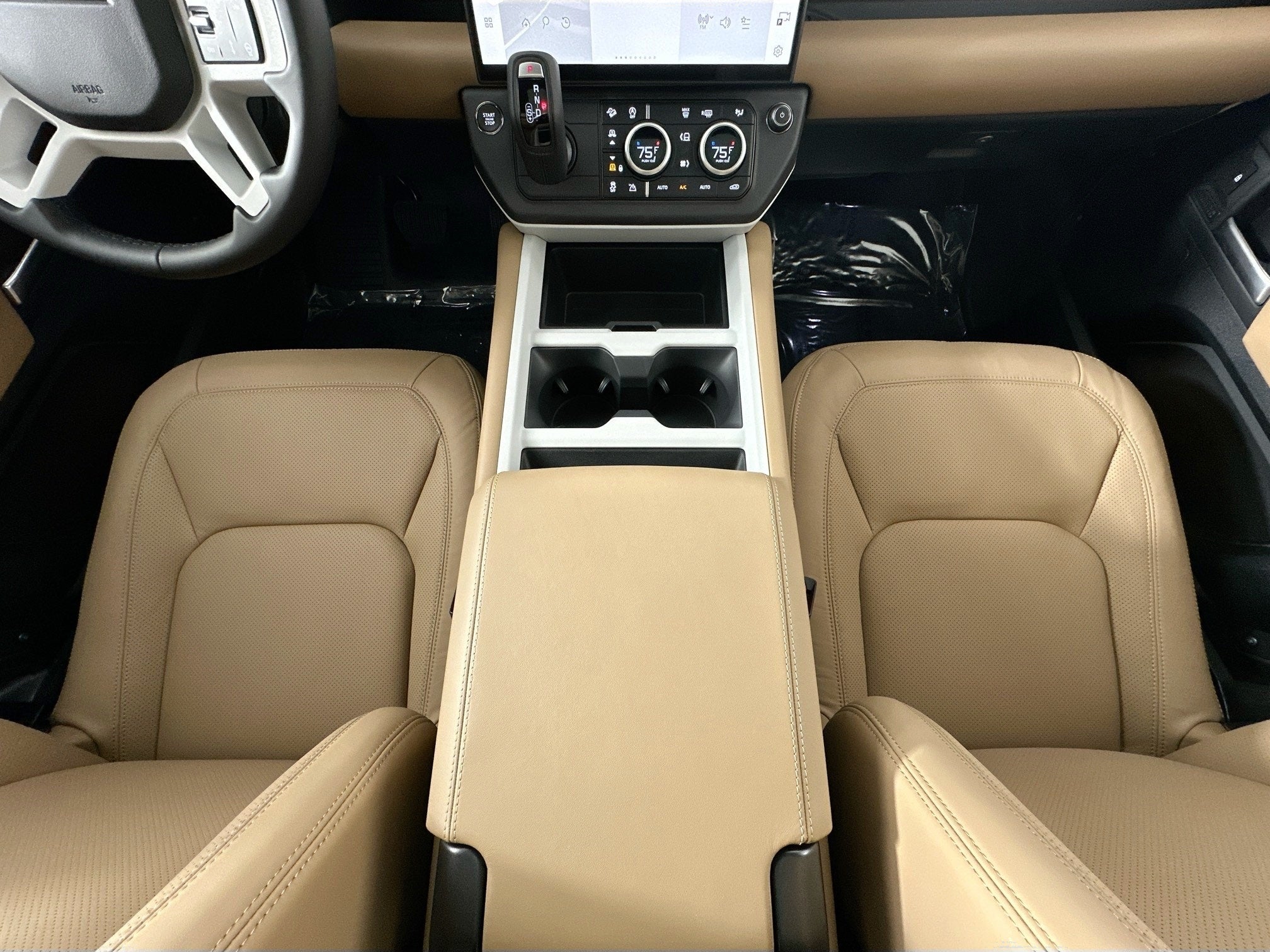 2026 Land Rover Defender 110 X-Dynamic SE