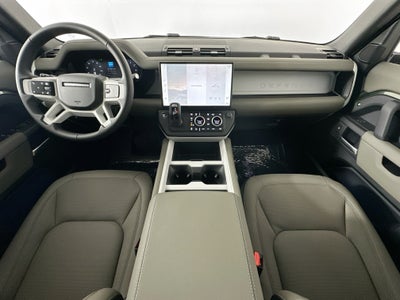 2026 Land Rover Defender 110 X-Dynamic SE