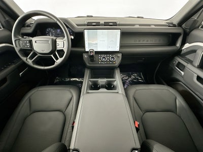 2026 Land Rover Defender 110 X-Dynamic SE
