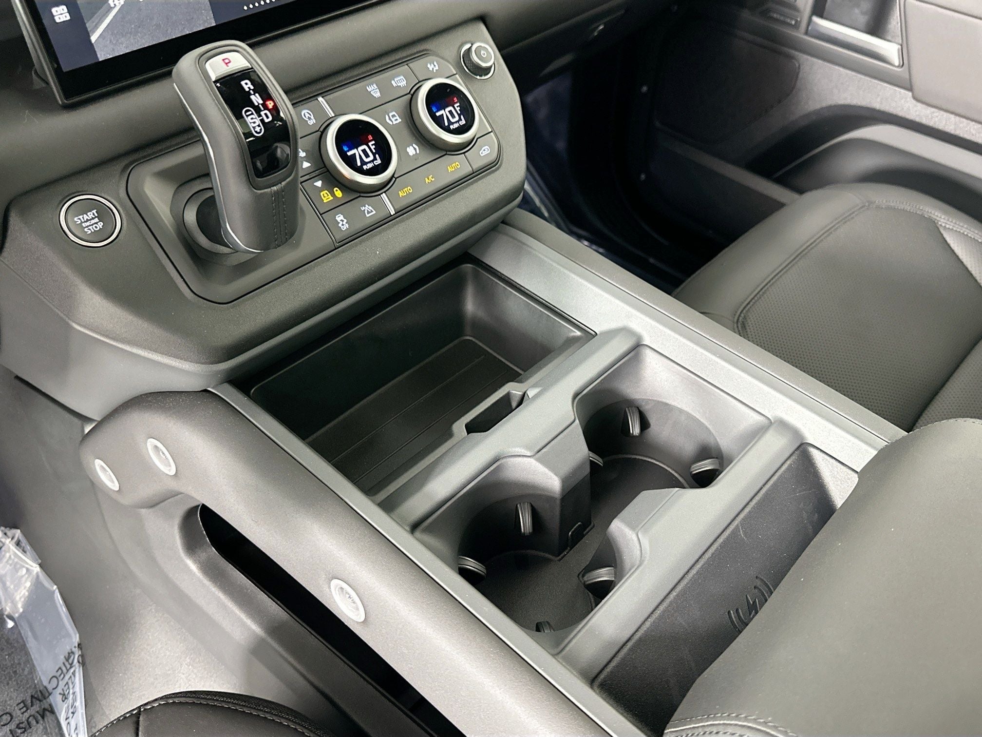 2025 Land Rover Defender 110 S