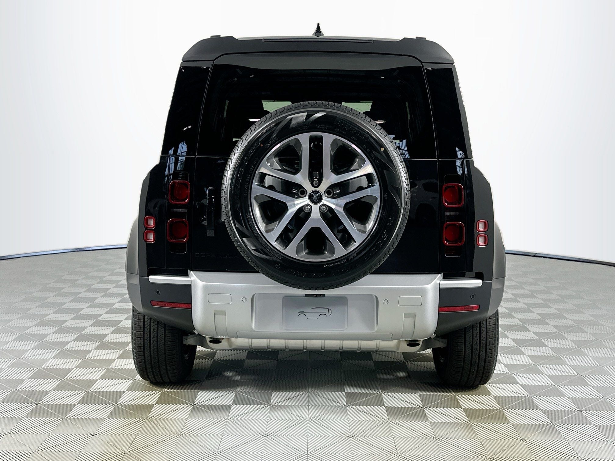 2025 Land Rover Defender 110 S