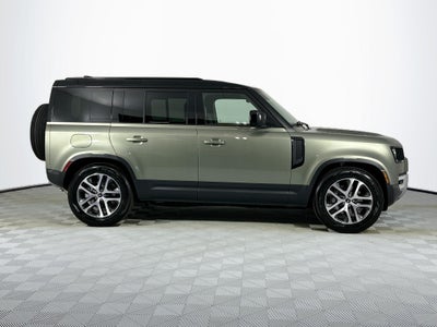 2025 Land Rover Defender 110 S