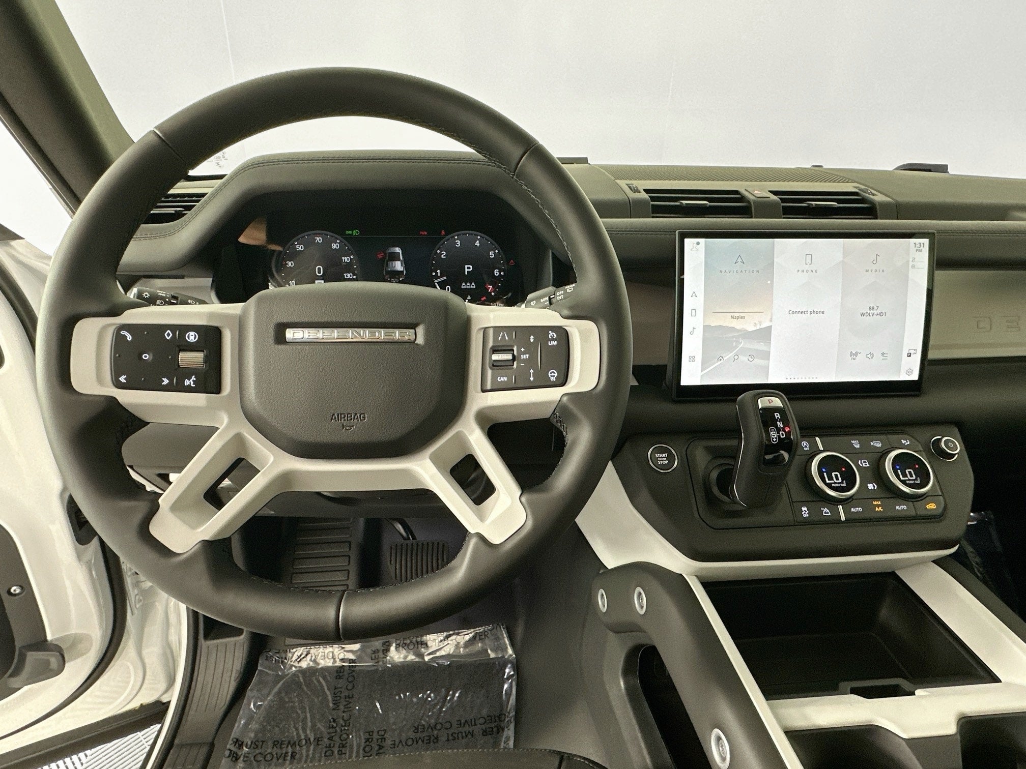 2025 Land Rover Defender 110 S