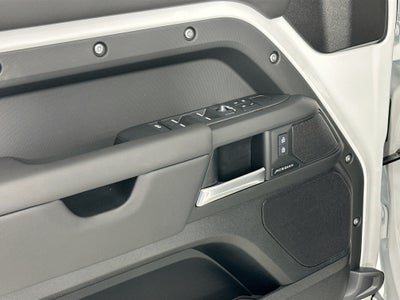 2025 Land Rover Defender 110 S