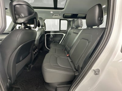 2025 Land Rover Defender 110 S