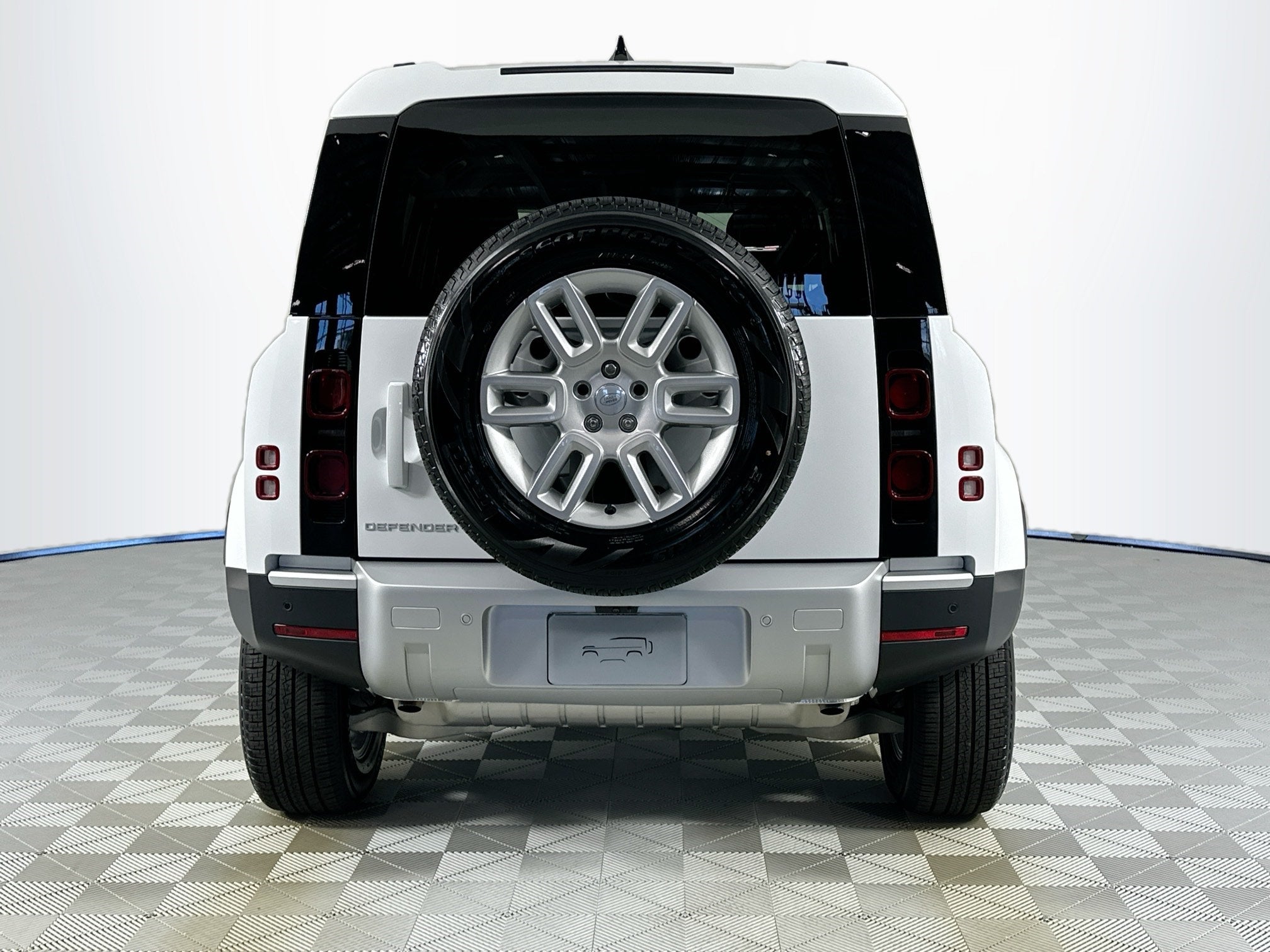 2025 Land Rover Defender 110 S