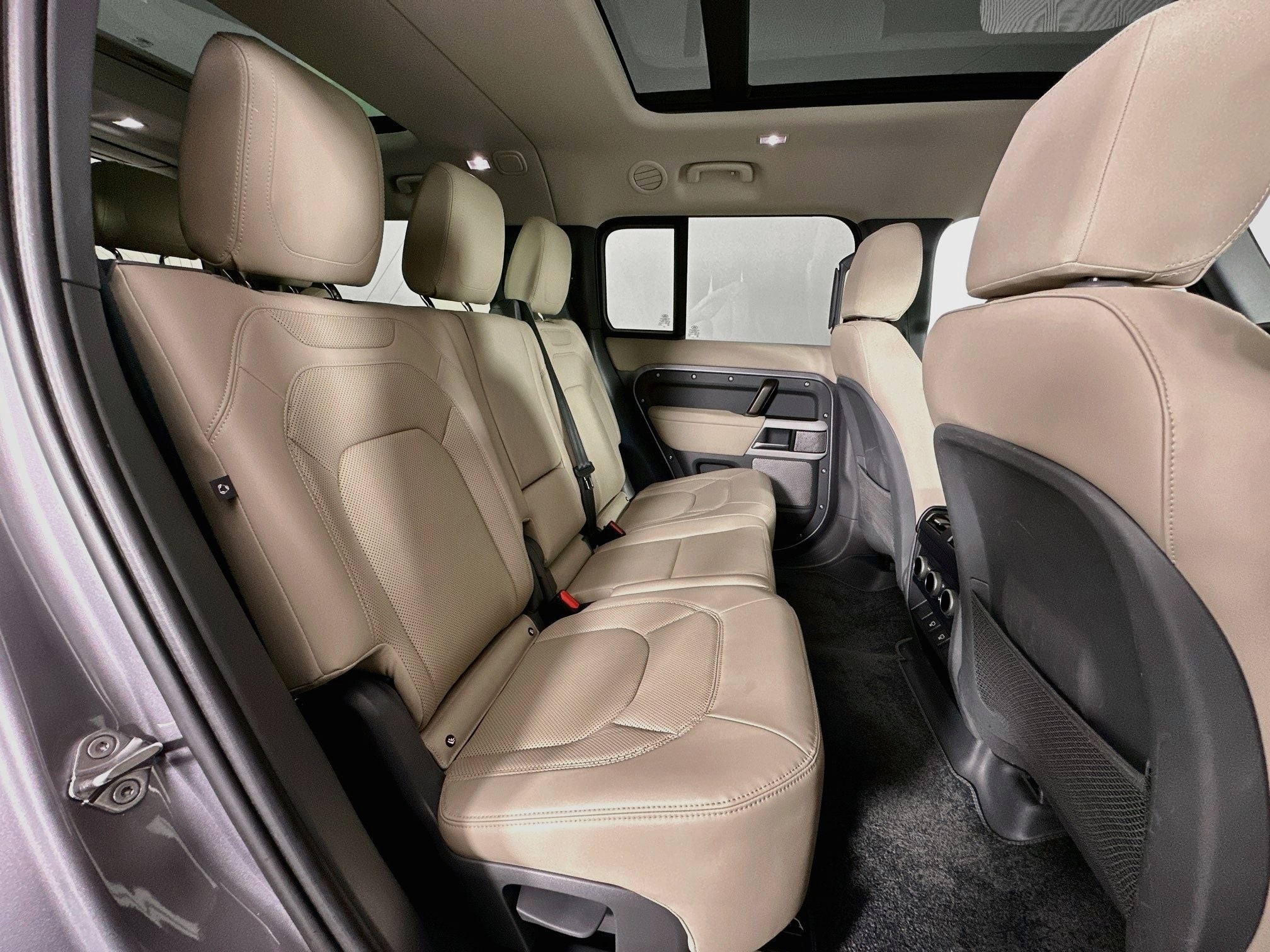 2024 Land Rover Defender 130 S