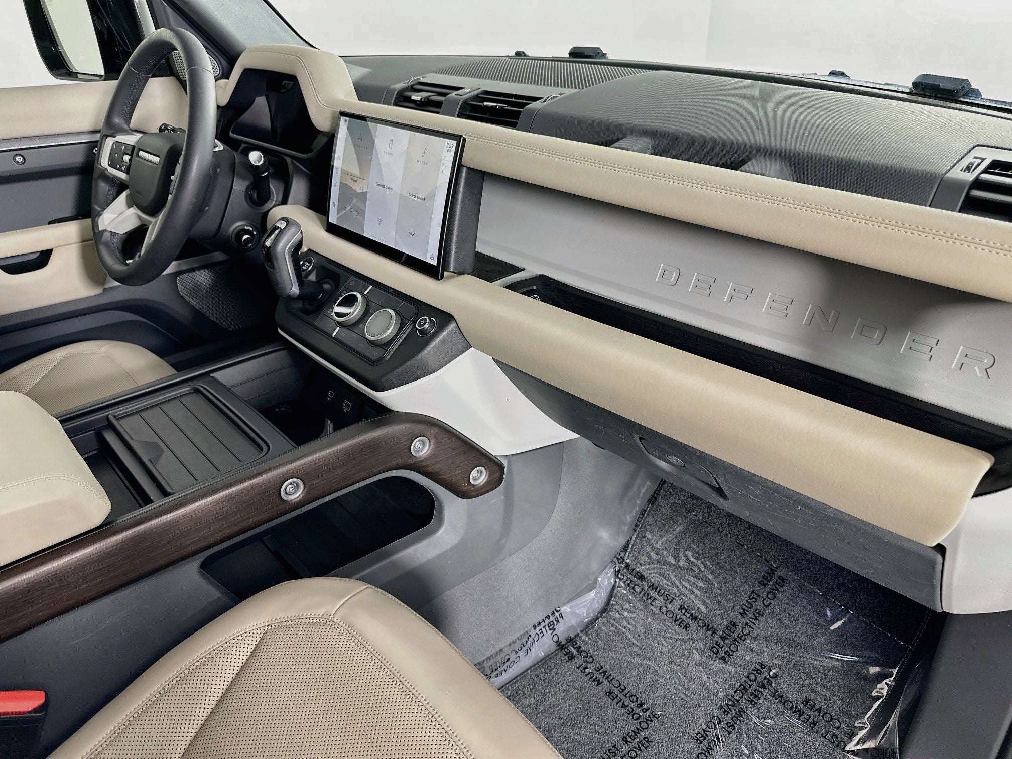 2024 Land Rover Defender 130 S