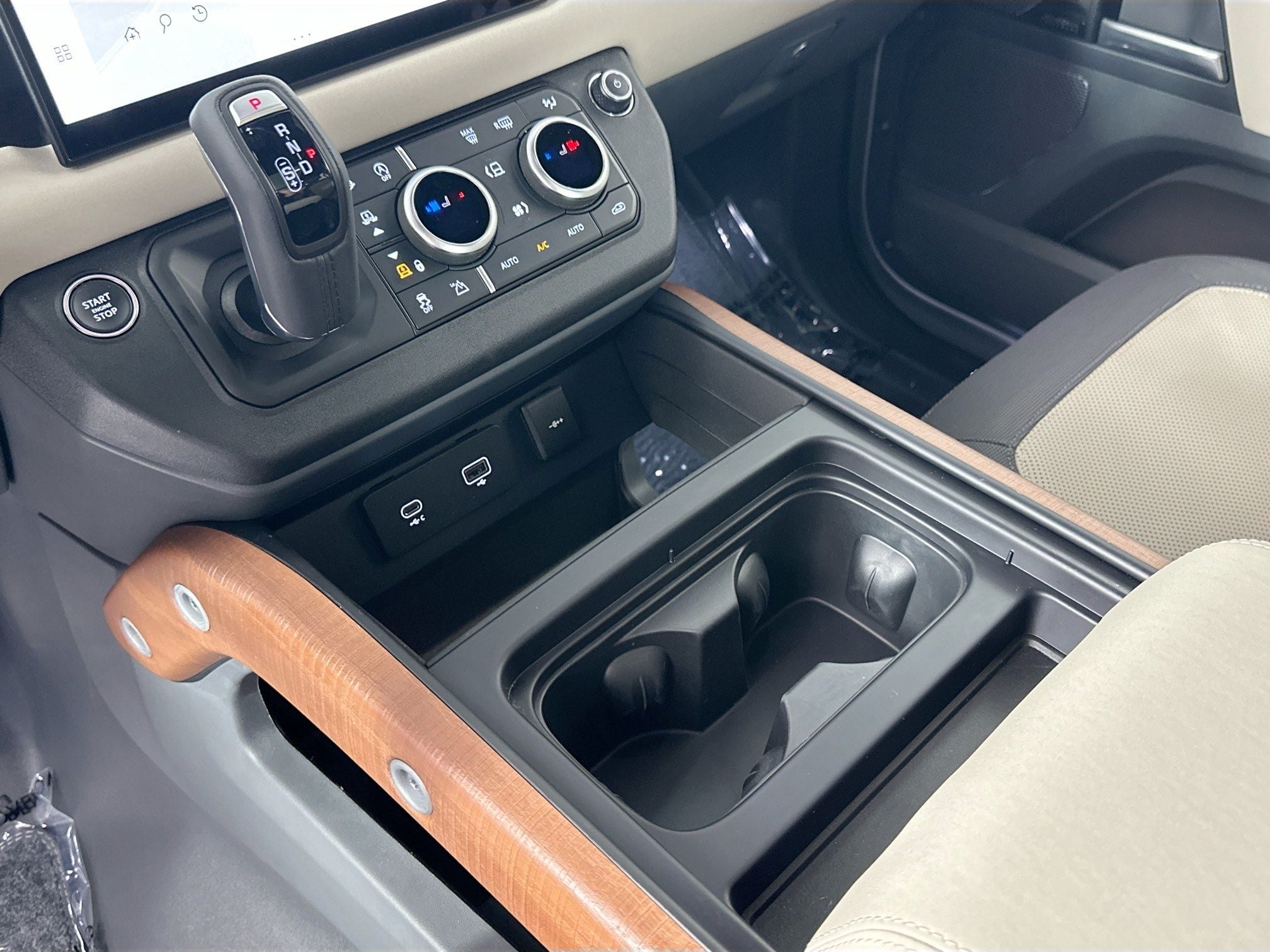 2023 Land Rover Defender 110 X