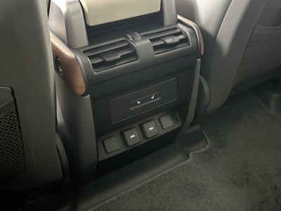 2023 Land Rover Defender 110 X