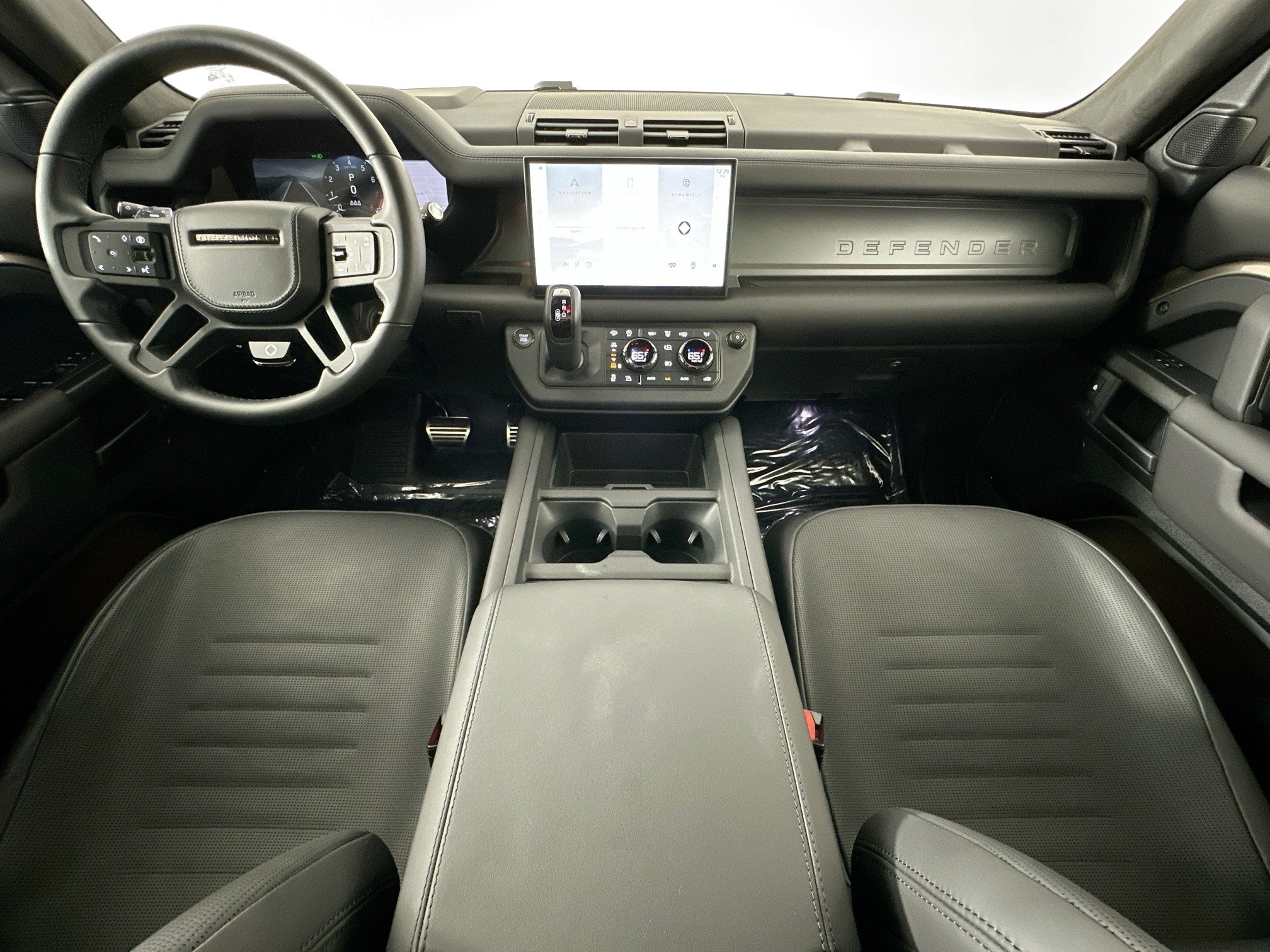 2025 Land Rover Defender 110 OCTA