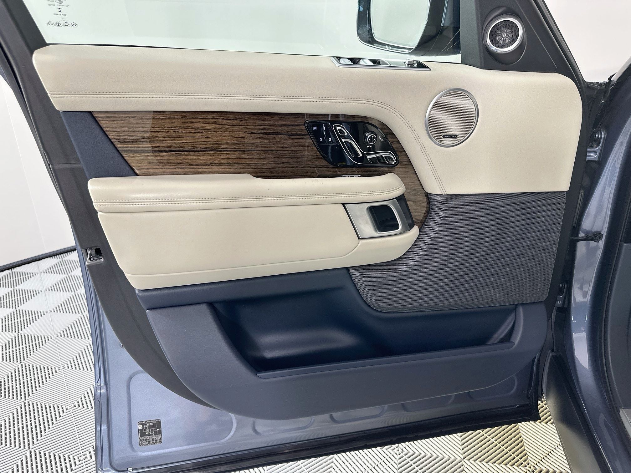 2022 Land Rover Range Rover Westminster