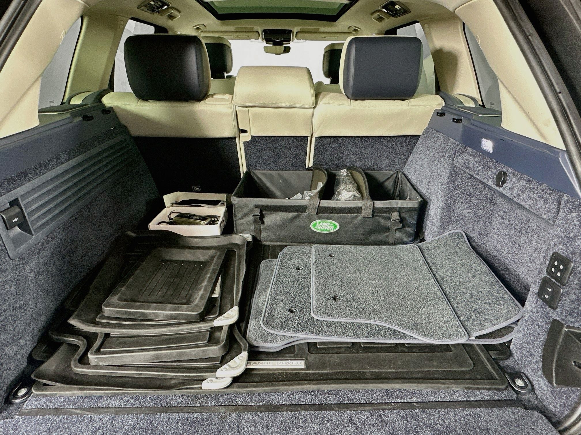 2022 Land Rover Range Rover Westminster