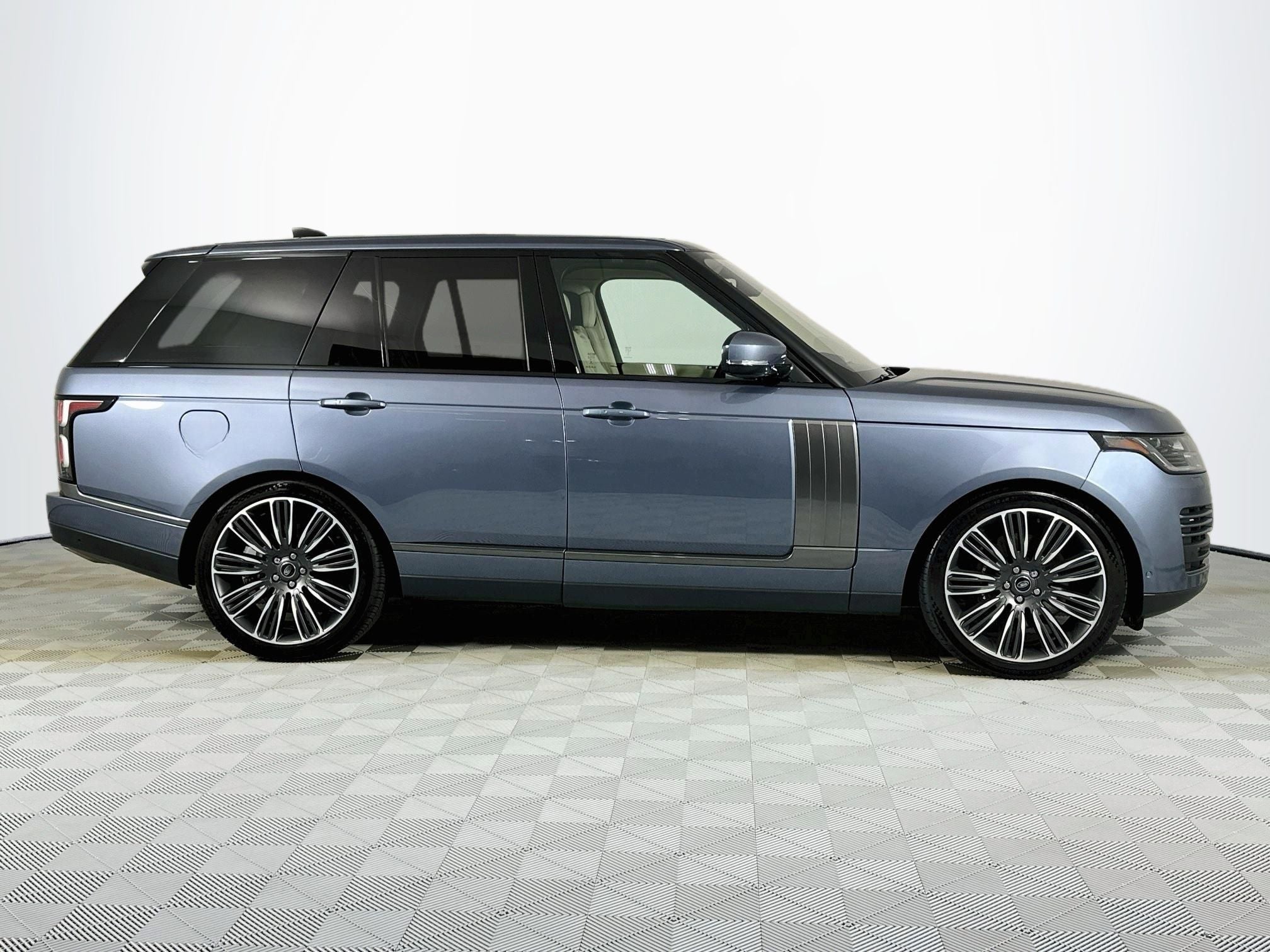 2022 Land Rover Range Rover Westminster