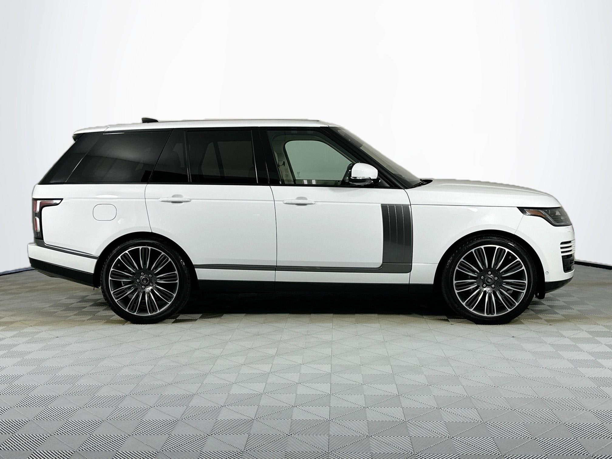 2022 Land Rover Range Rover Westminster