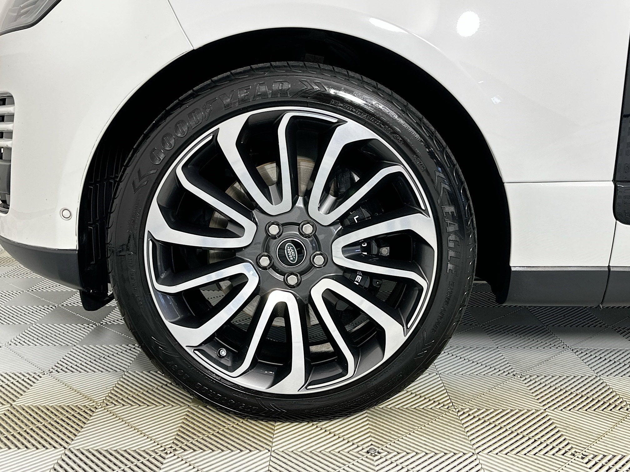 2022 Land Rover Range Rover Westminster