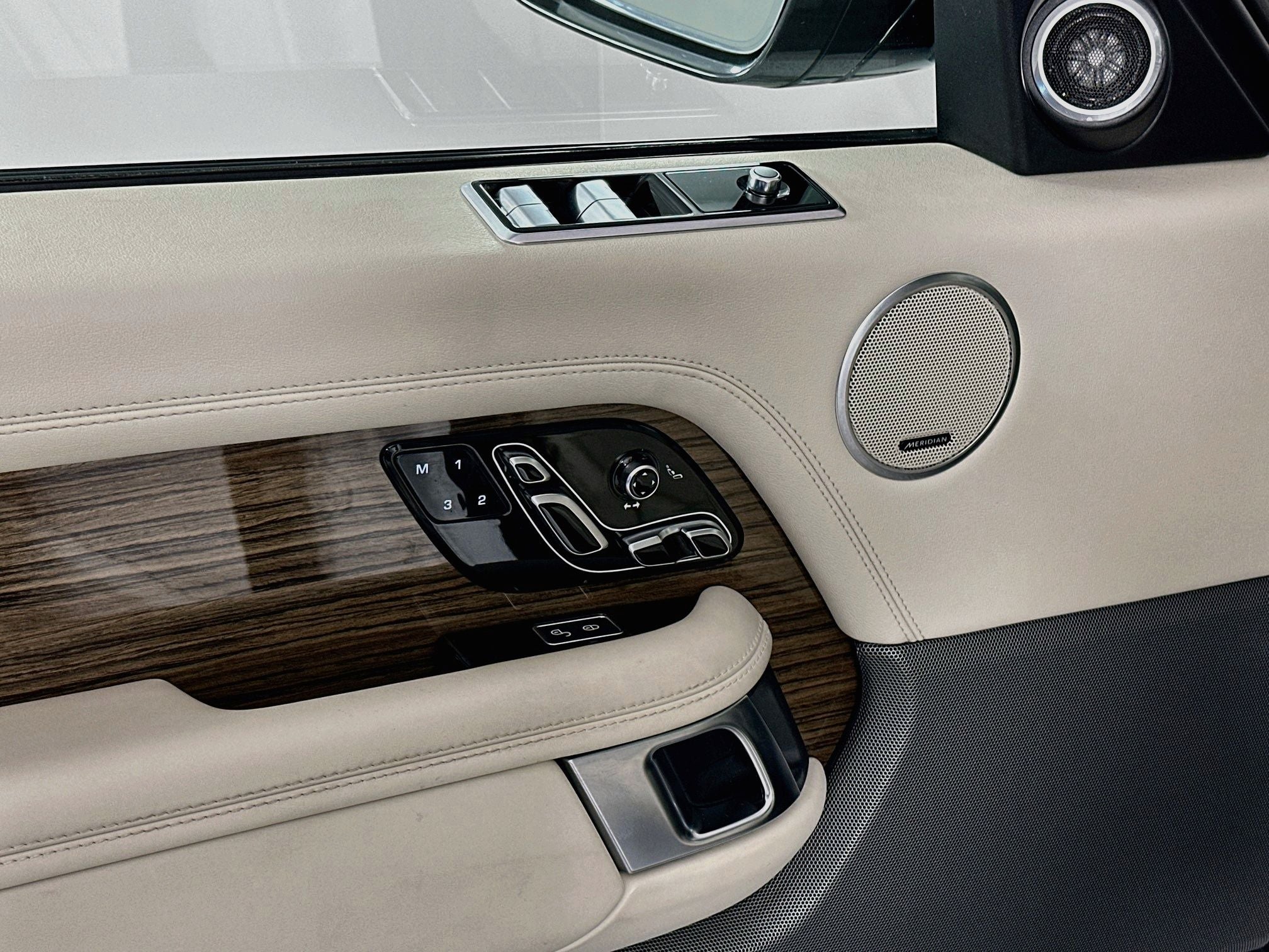 2019 Land Rover Range Rover 3.0L V6 Supercharged HSE