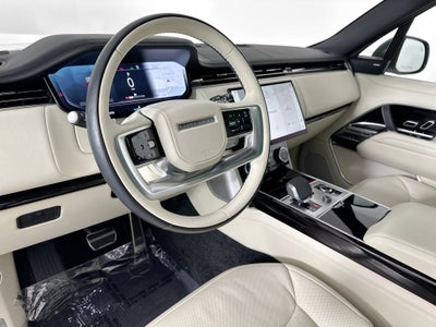 2023 Land Rover Range Rover SE