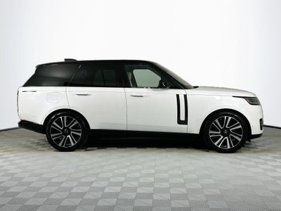 2023 Land Rover Range Rover SE