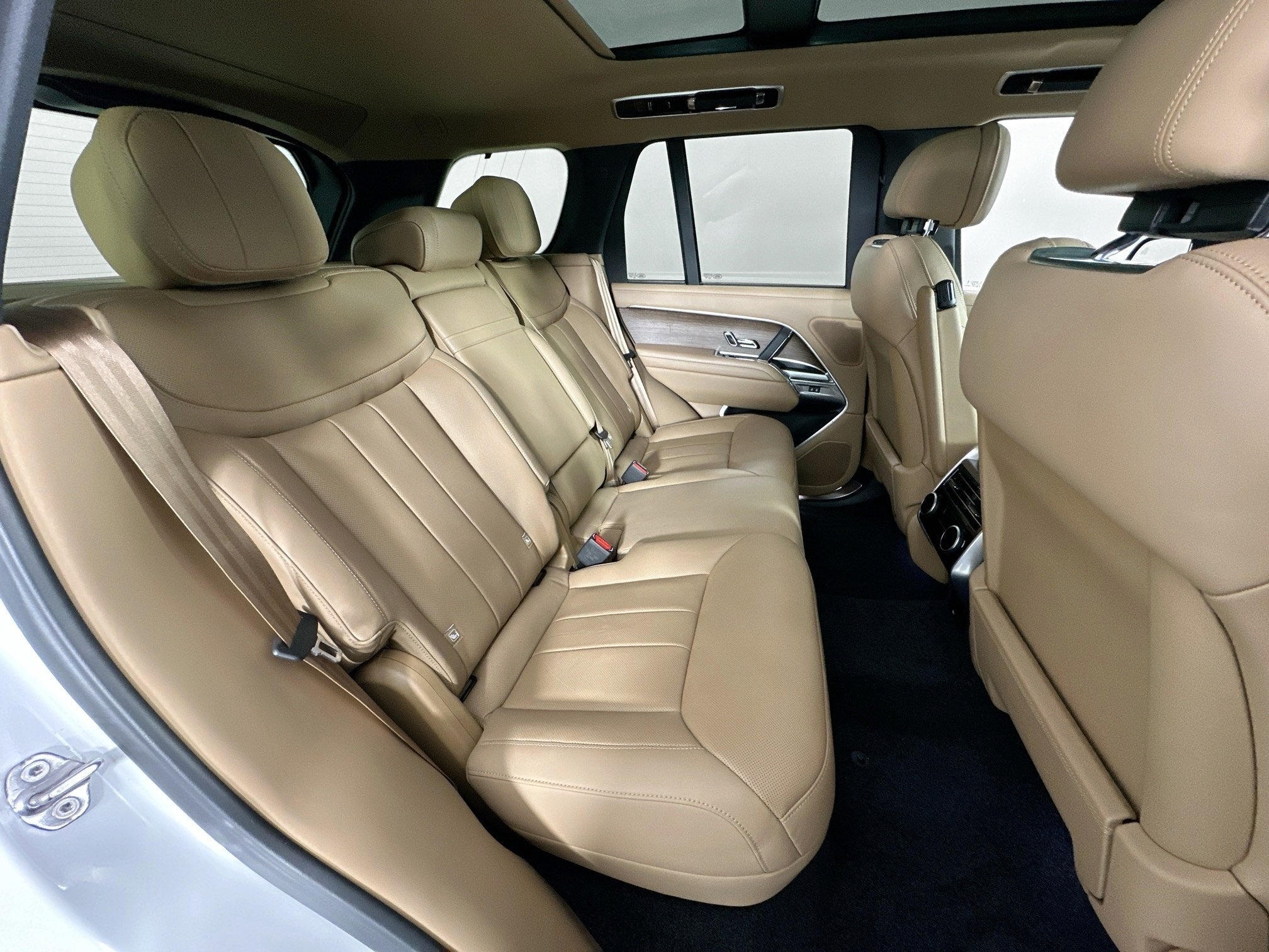 2024 Land Rover Range Rover SE