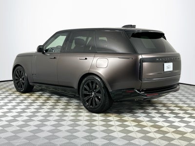 2025 Land Rover Range Rover Plug-In Hybrid SE