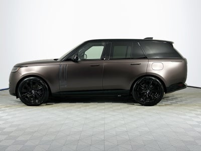 2025 Land Rover Range Rover Plug-In Hybrid SE