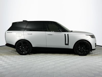 2025 Land Rover Range Rover SE