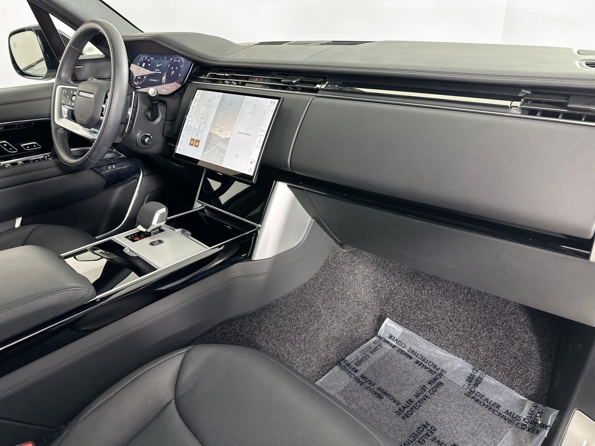 2024 Land Rover Range Rover SE