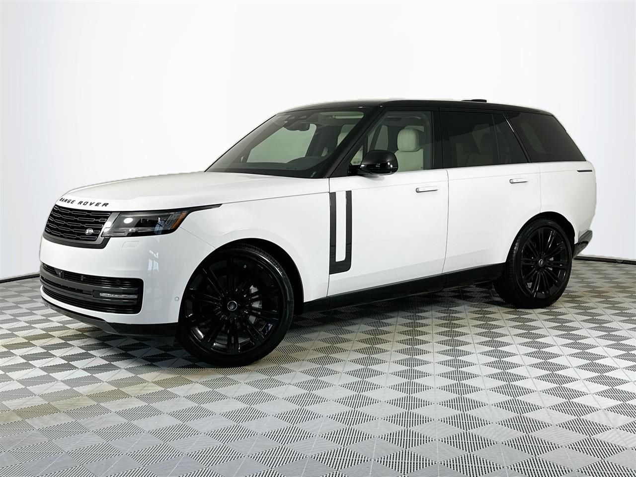 2024 Land Rover Range Rover SE