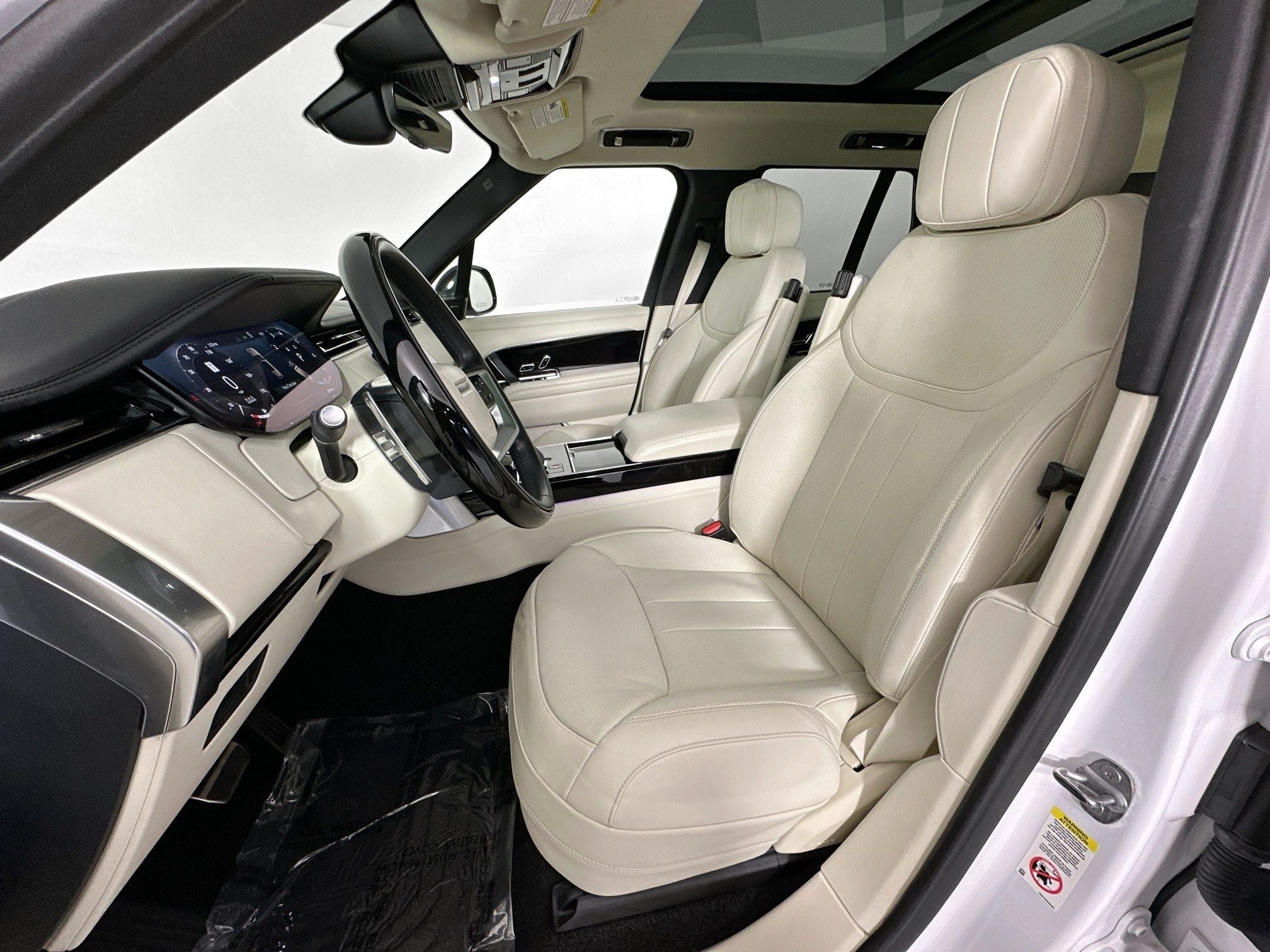 2024 Land Rover Range Rover SE