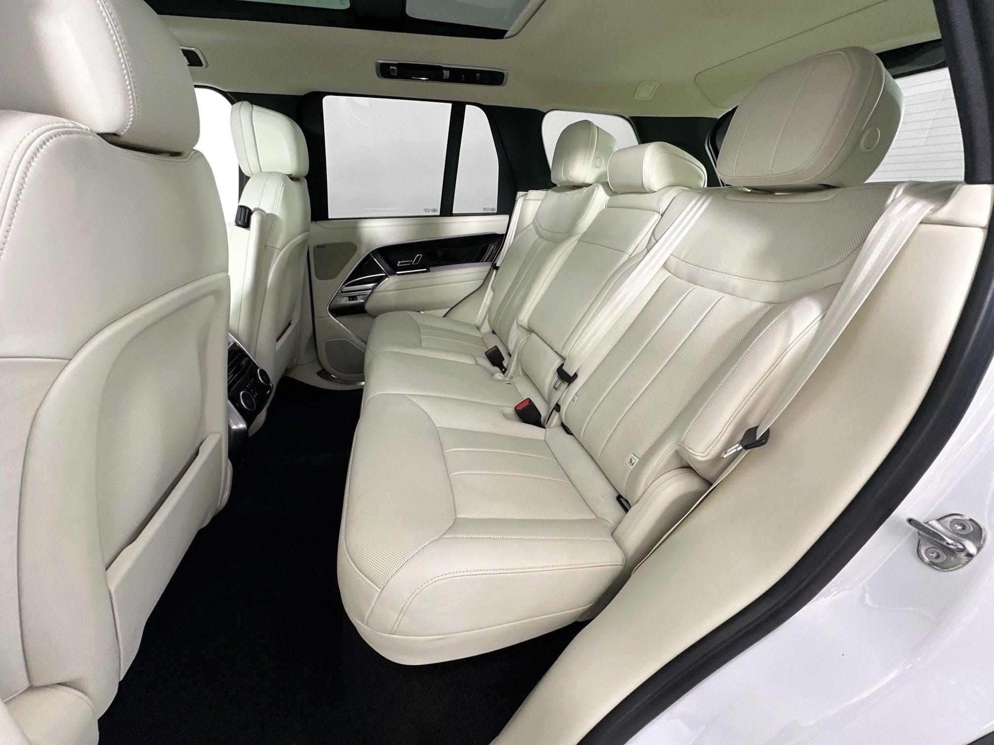 2024 Land Rover Range Rover SE