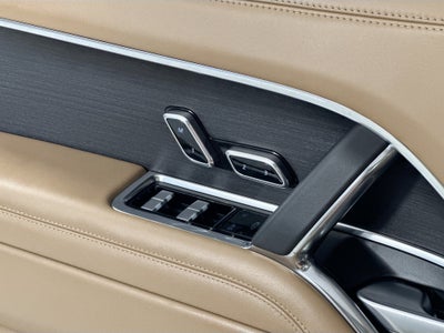 2024 Land Rover Range Rover SE