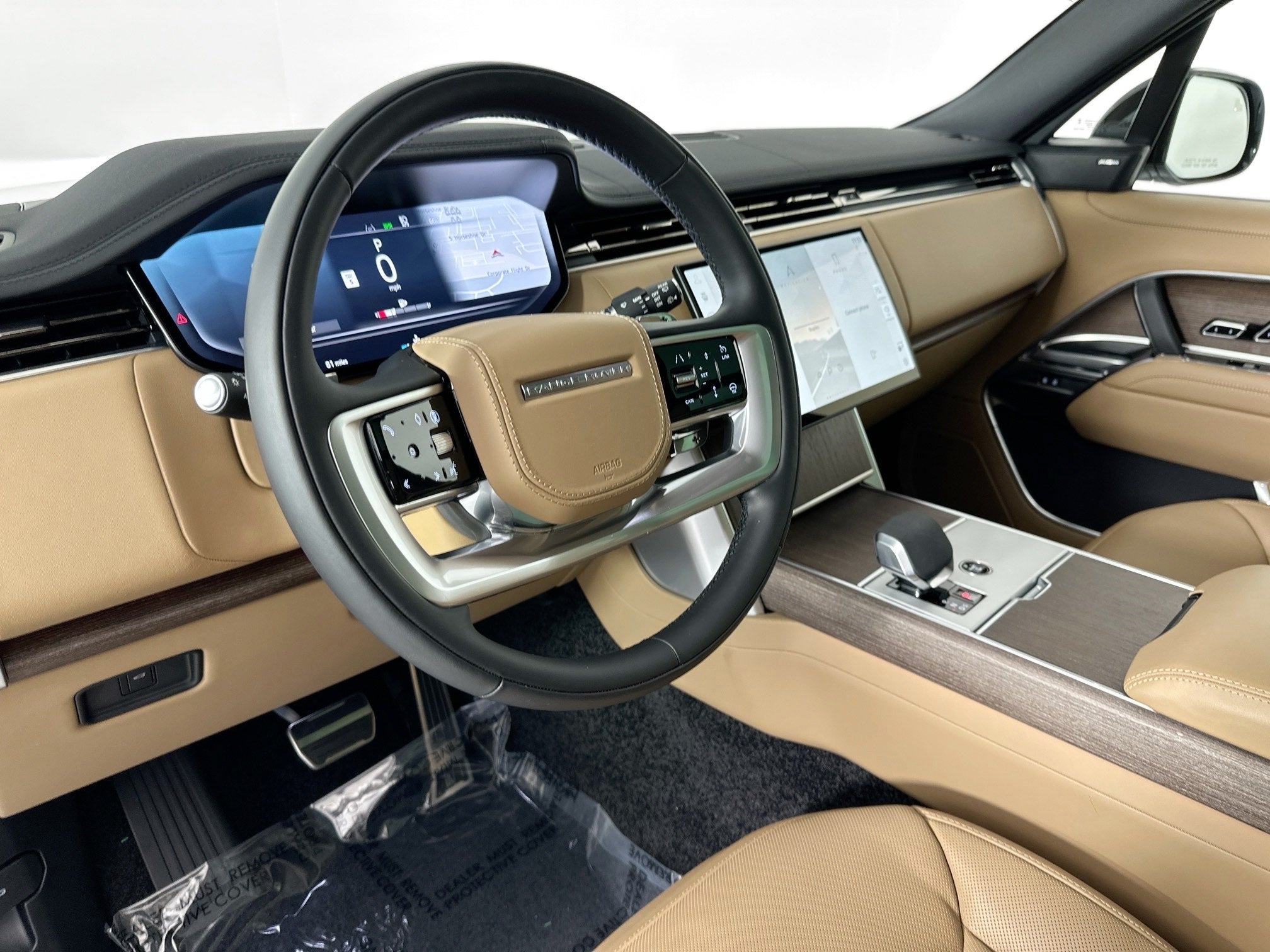 2025 Land Rover Range Rover SE