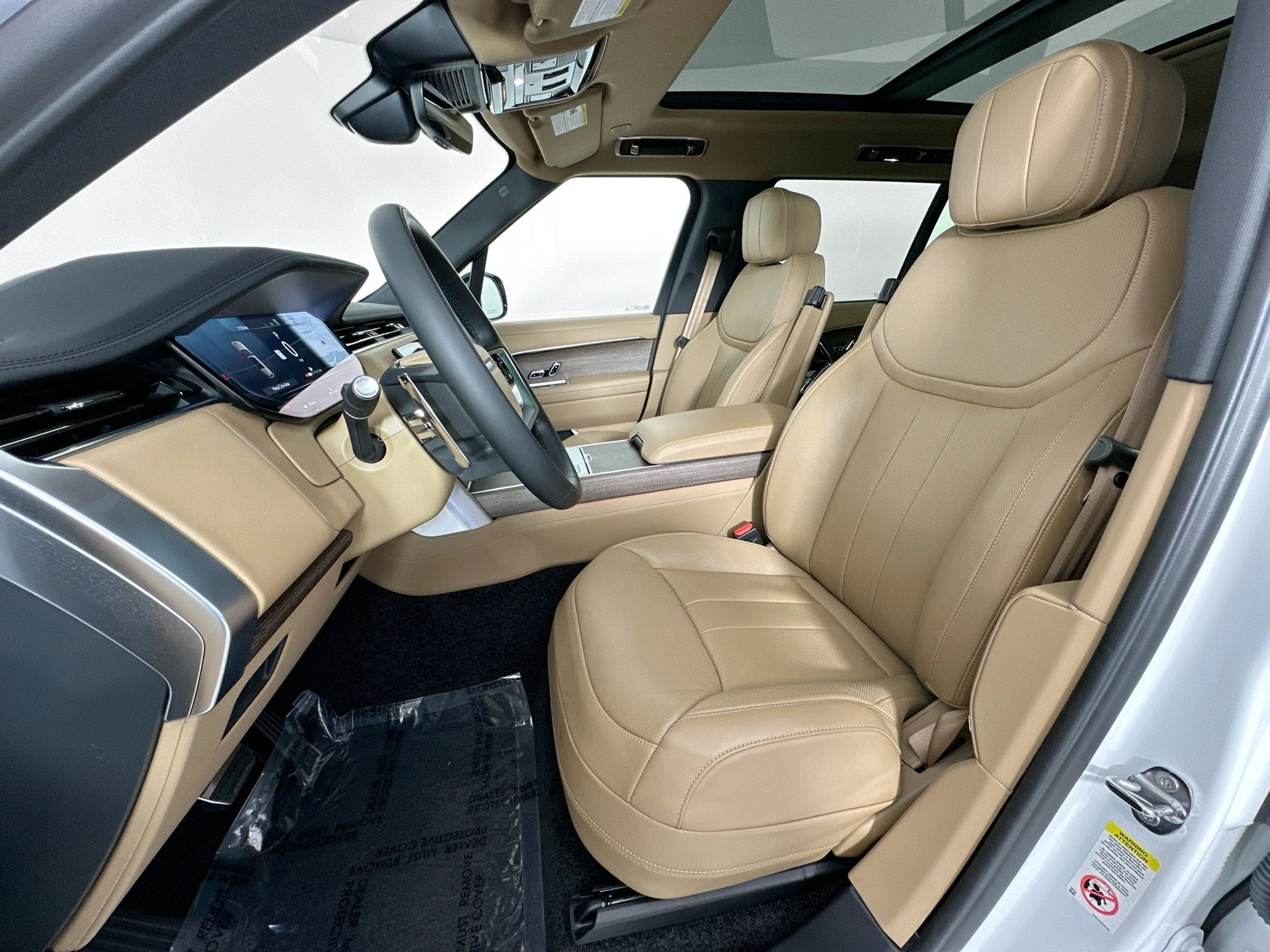 2025 Land Rover Range Rover SE