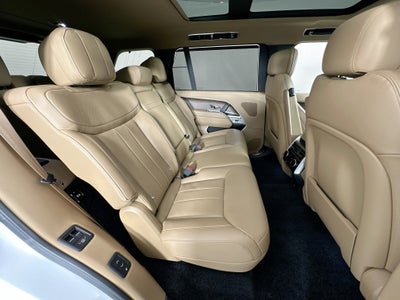 2025 Land Rover Range Rover SE
