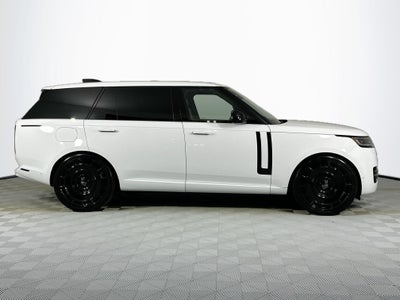 2025 Land Rover Range Rover SE