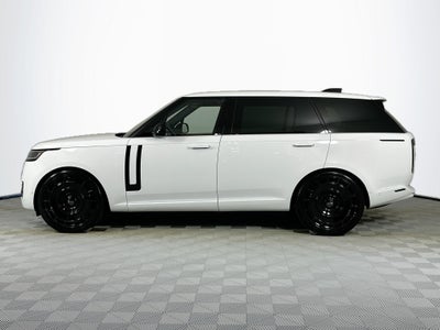 2025 Land Rover Range Rover SE