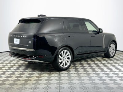 2023 Land Rover Range Rover SE LWB