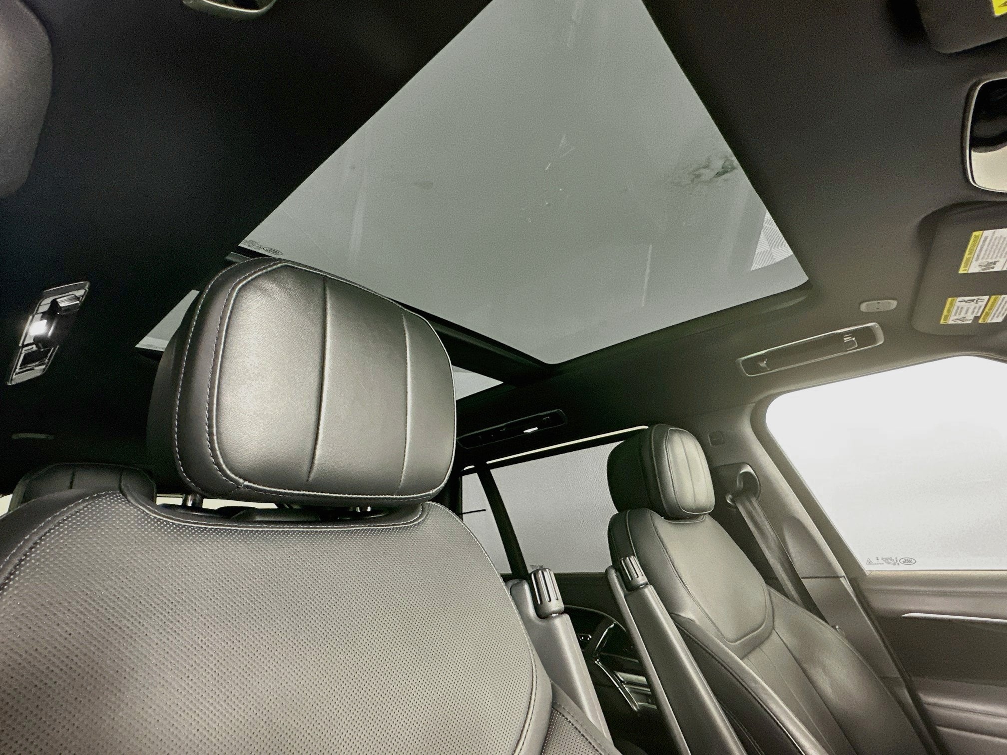 2023 Land Rover Range Rover SE LWB