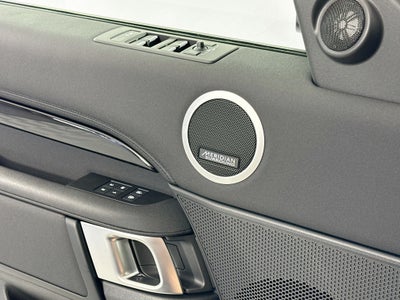 2025 Land Rover Discovery S