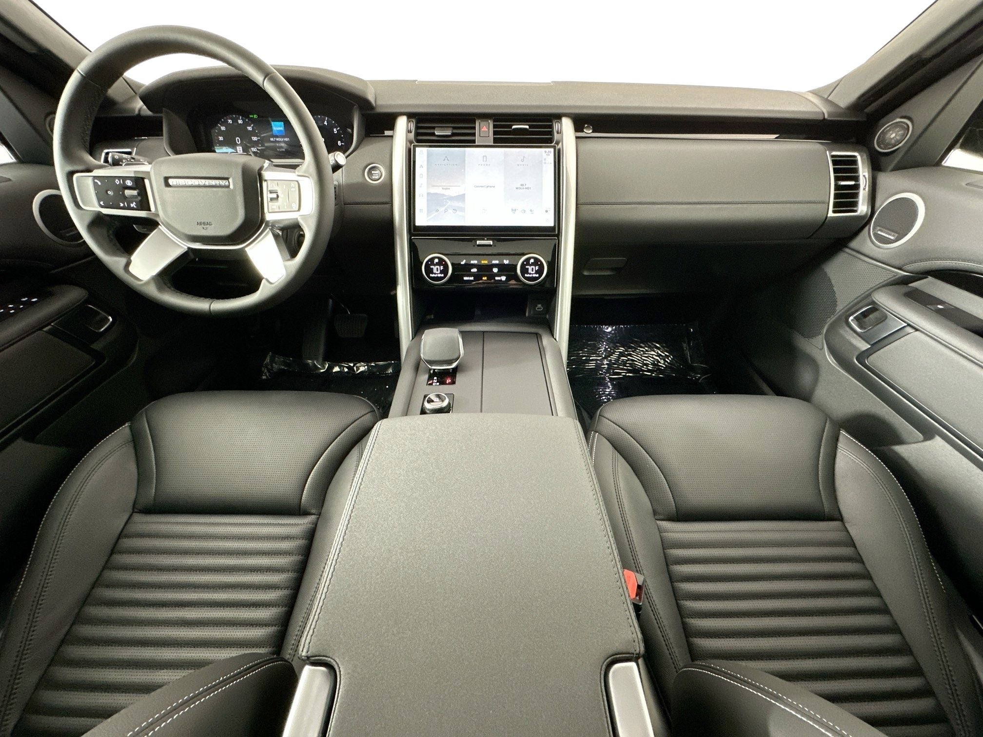 2025 Land Rover Discovery S