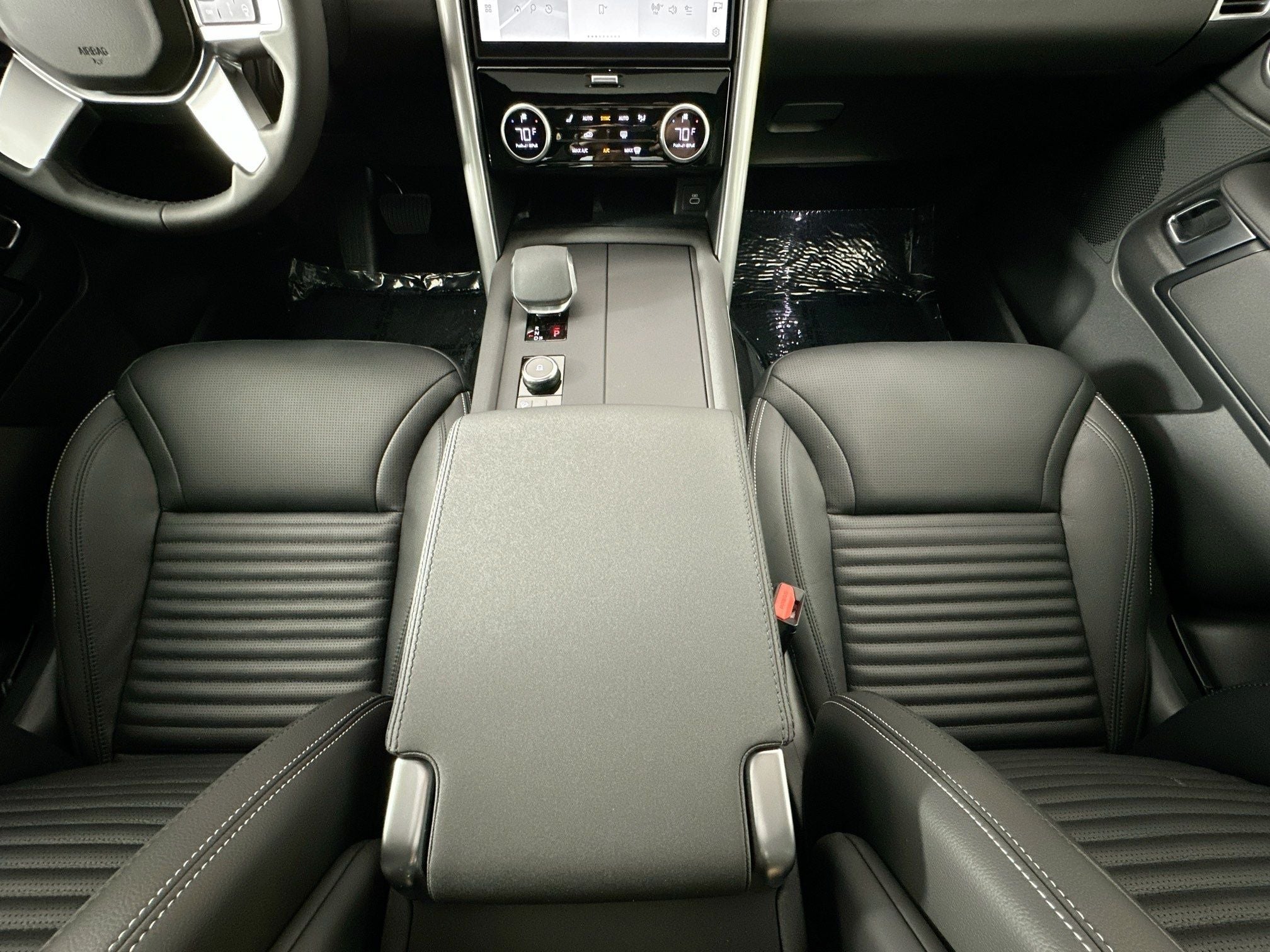 2025 Land Rover Discovery S