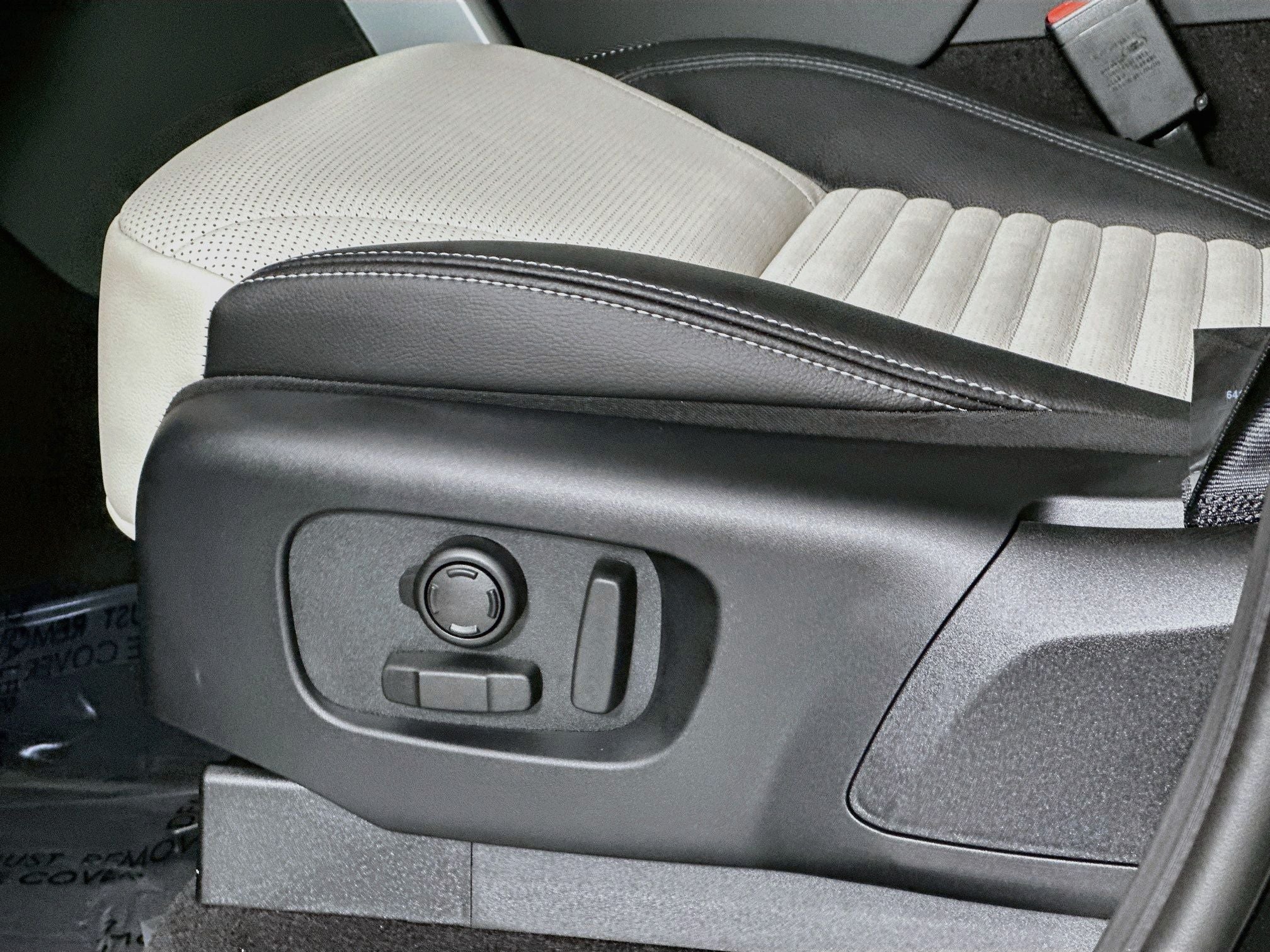 2026 Land Rover Discovery S