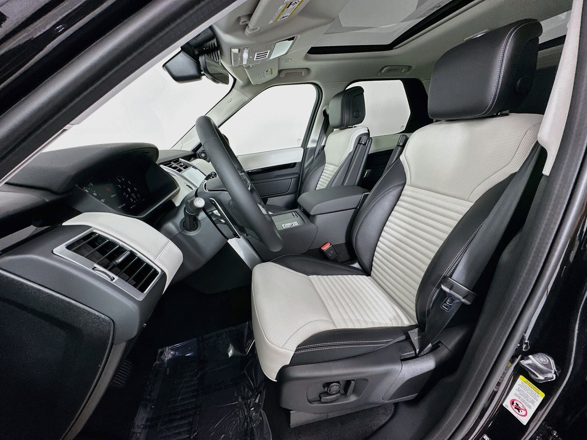 2026 Land Rover Discovery S