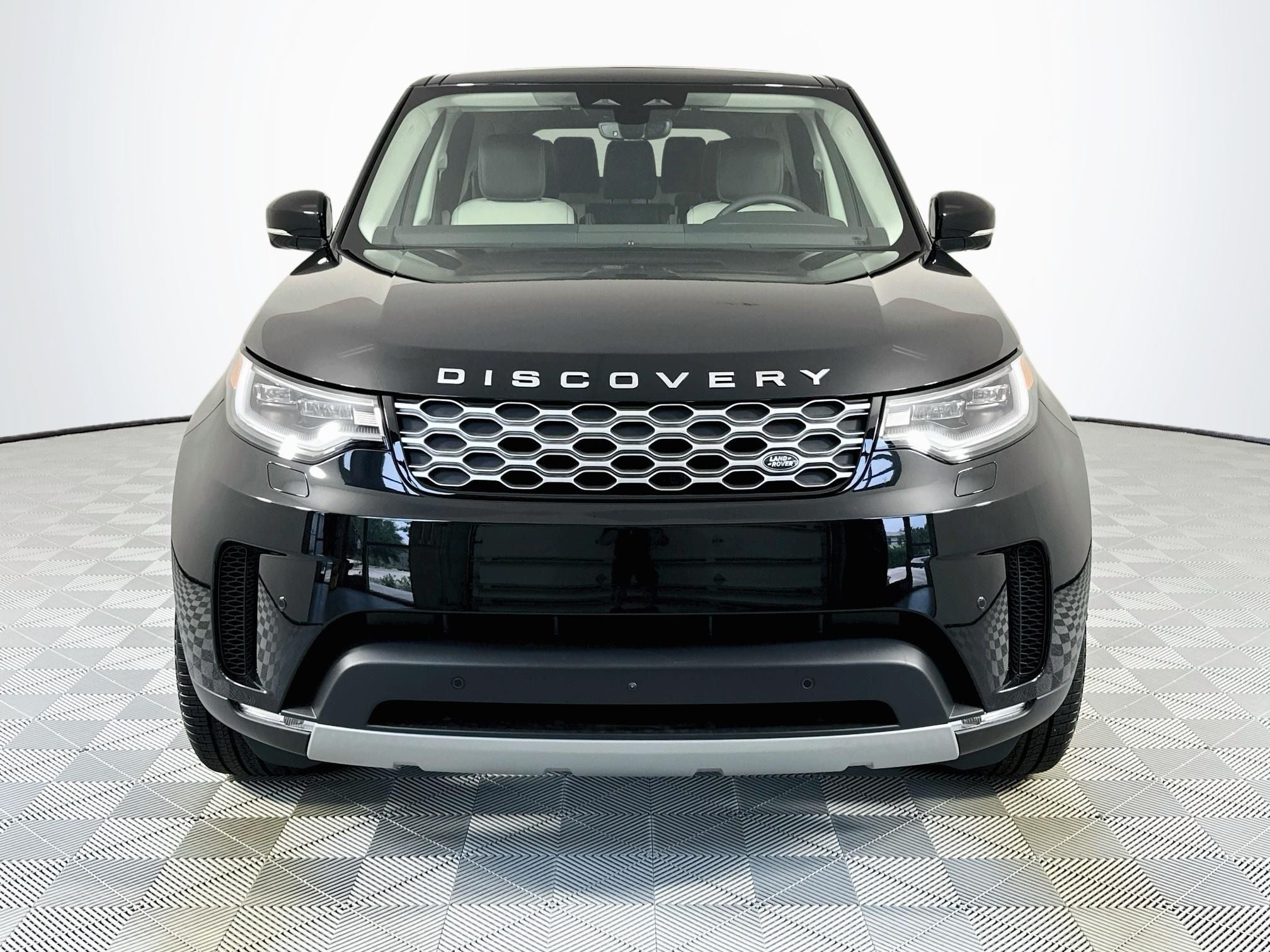 2026 Land Rover Discovery S