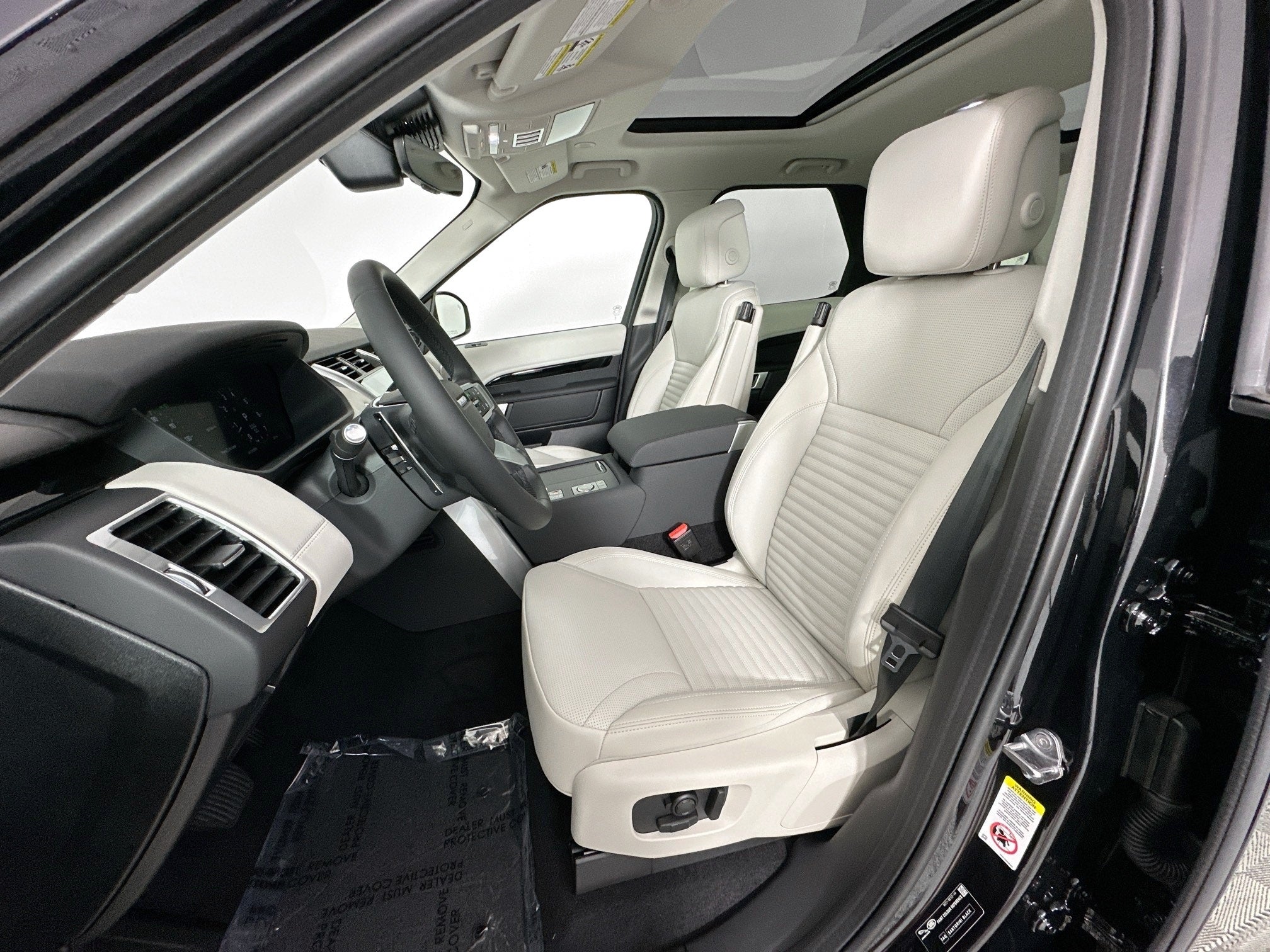 2025 Land Rover Discovery S