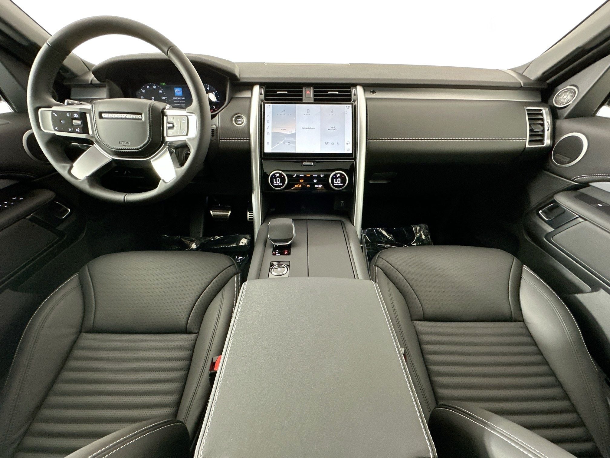 2026 Land Rover Discovery Dynamic SE
