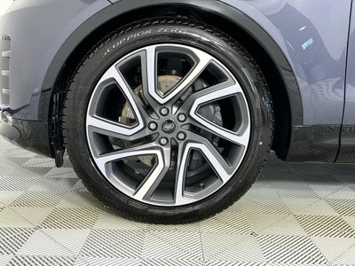 2025 Land Rover Discovery Dynamic SE