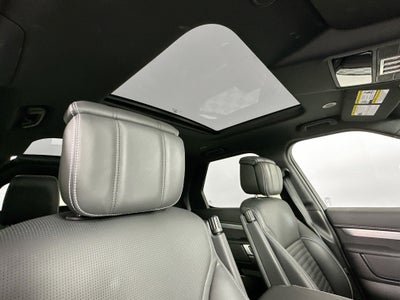 2024 Land Rover Discovery Dynamic SE